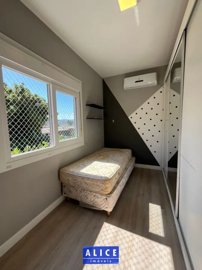 Imagem de Apartamento em Taquara bairro Petropolis