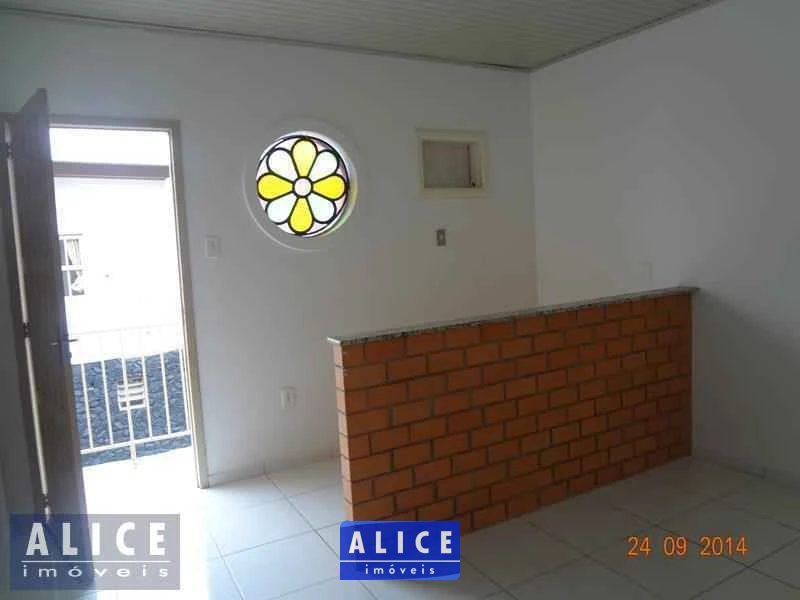 Imagem de Kitnet em Taquara bairro Morro Do Leoncio