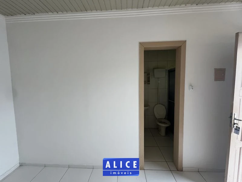 Imagem de Kitnet em Taquara bairro Morro Do Leoncio