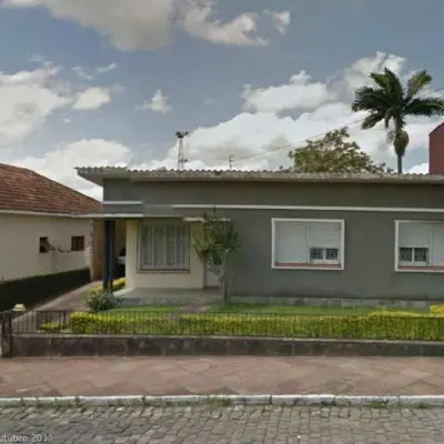 Imagem de Casa em Ernesto Alves bairro Centro