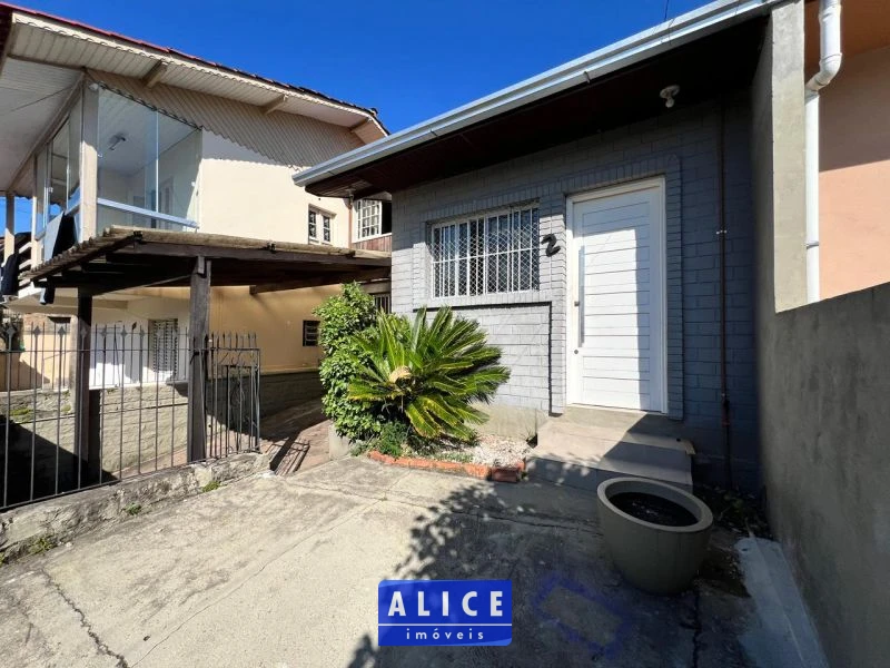 Imagem de Casa em Parobe bairro Centro