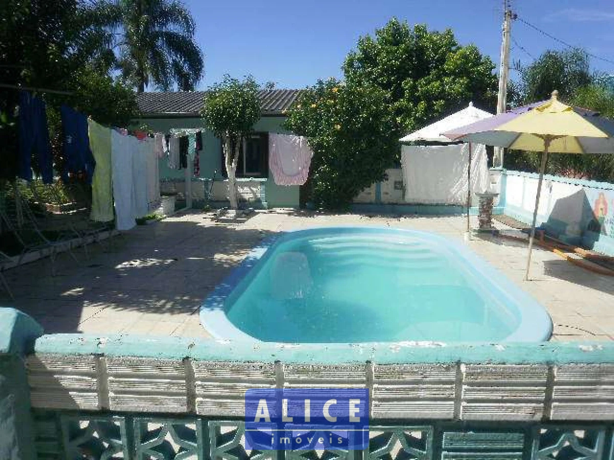 Imagem de Casa em Alagoas bairro Santa Terezinha