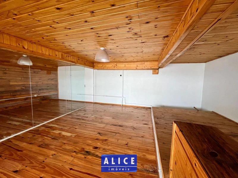 Prédio em Taquara bairro Morro Do Leoncio - Morro Do Leoncio, Taquara [9887]