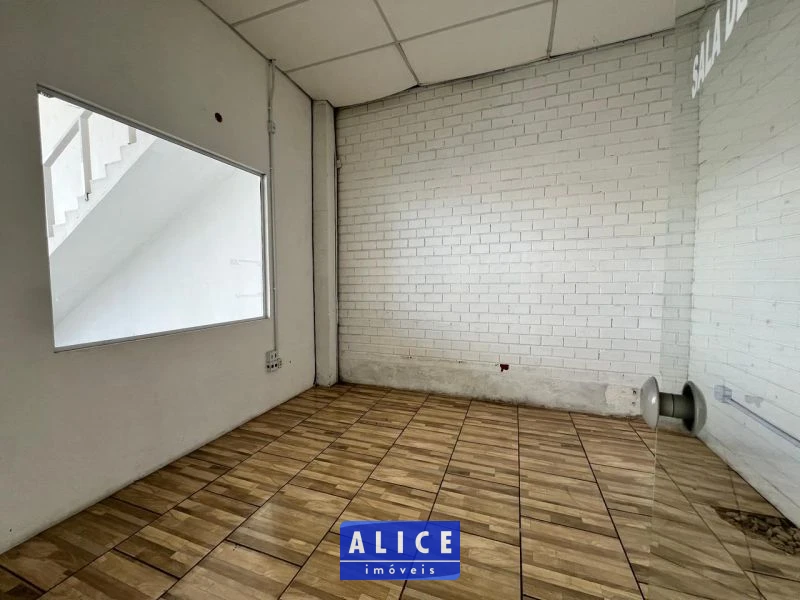 Prédio em Taquara bairro Morro Do Leoncio - Morro Do Leoncio, Taquara [9887]