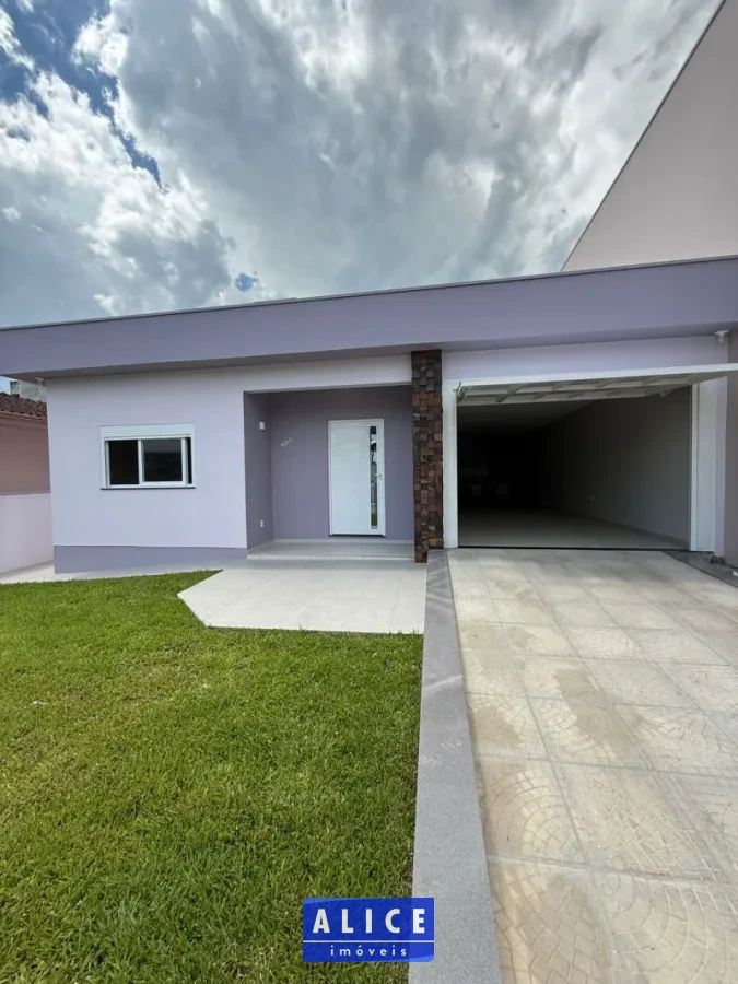 Imagem de Casa em Taquara bairro Petropolis