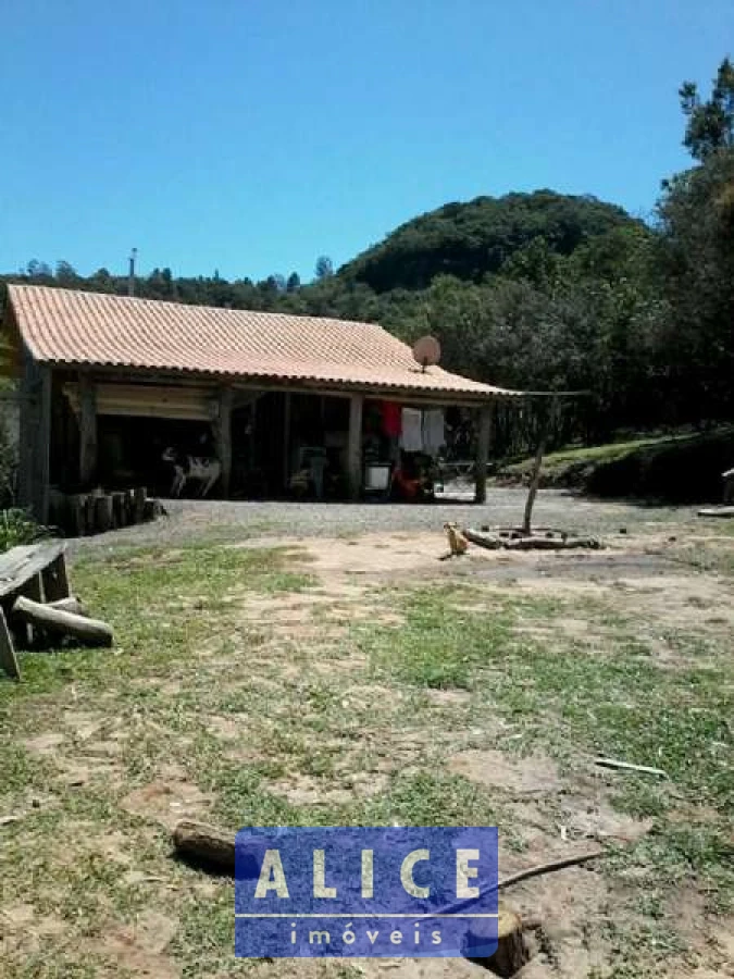 Imagem de Sítio em Olhos Dagua Moquem bairro Moquém