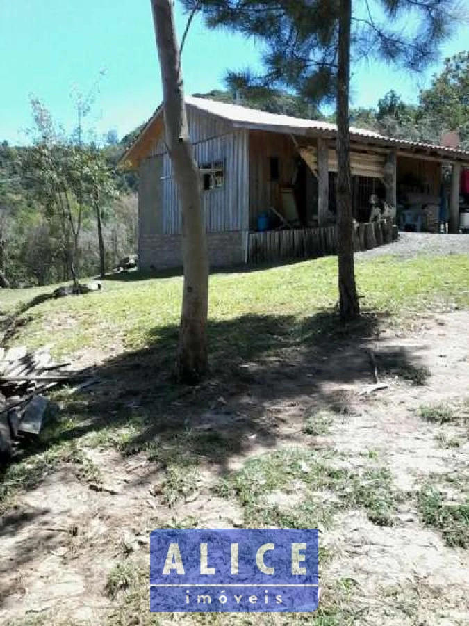 Imagem de Sítio em Olhos Dagua Moquem bairro Moquém