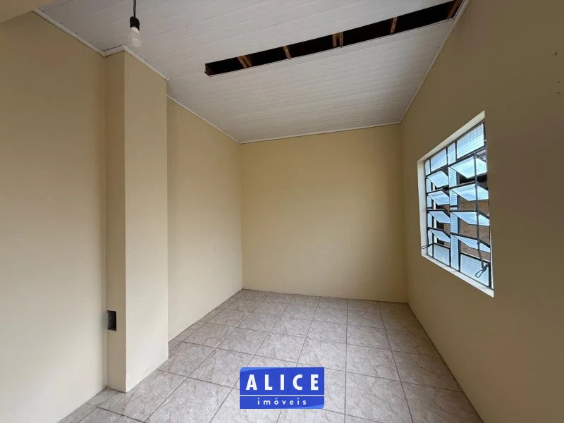 Casa em  bairro Centro - Centro, Taquara [8478]