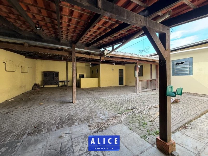 Casa em  bairro Centro - Centro, Taquara [8478]