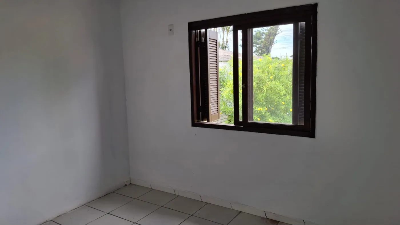 Ótima oportunidade! Casa com amplo pátio e potencial de ampliação - Jardim Do Prado, Taquara [9986]