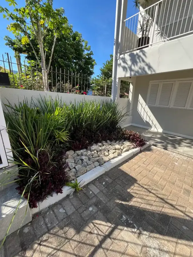 Casa da Figueira – Sobrado com Piscina e Energia Solar em Bairro Tranquilo de Taquara - Santa Terezinha, Taquara [9988]