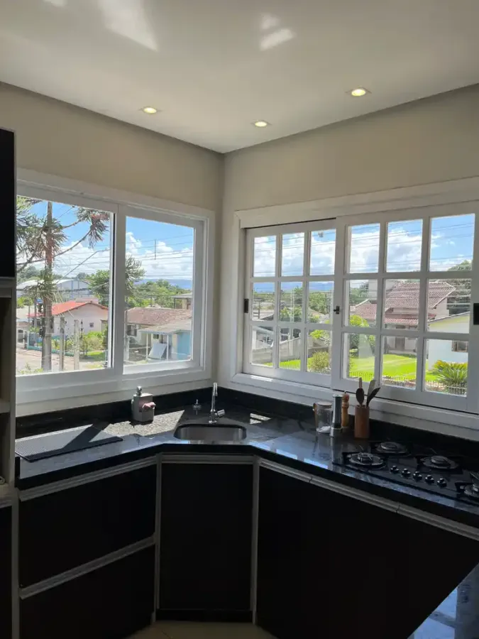 Casa da Figueira – Sobrado com Piscina e Energia Solar em Bairro Tranquilo de Taquara - Santa Terezinha, Taquara [9988]