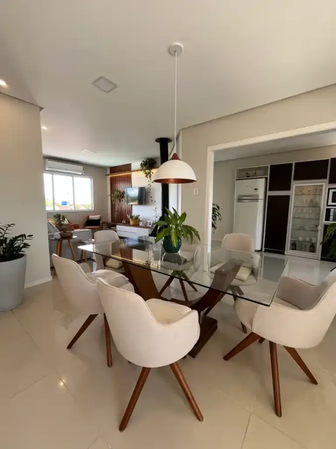 Casa da Figueira – Sobrado com Piscina e Energia Solar em Bairro Tranquilo de Taquara - Santa Terezinha, Taquara [9988]