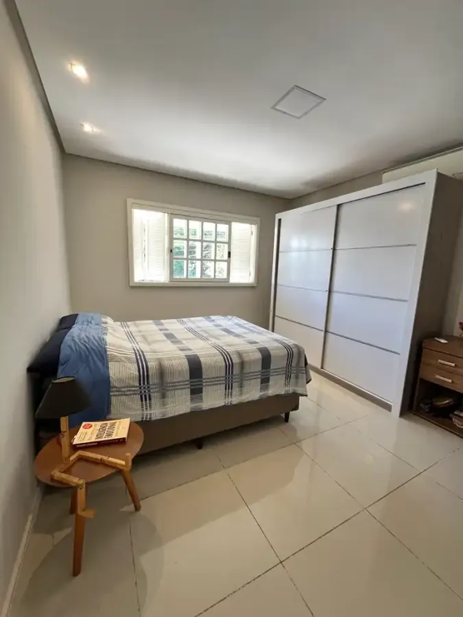 Casa da Figueira – Sobrado com Piscina e Energia Solar em Bairro Tranquilo de Taquara - Santa Terezinha, Taquara [9988]