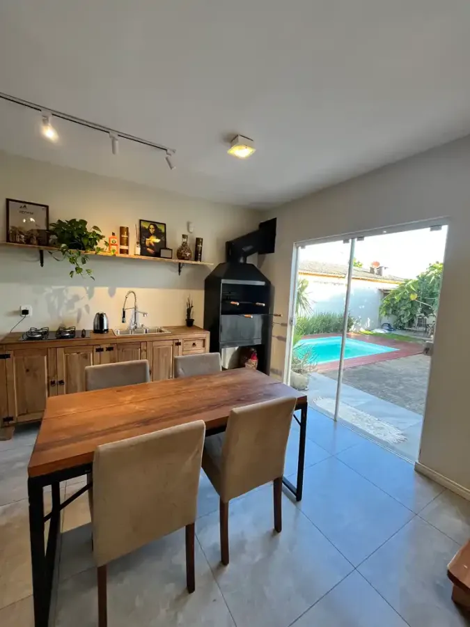 Casa da Figueira – Sobrado com Piscina e Energia Solar em Bairro Tranquilo de Taquara - Santa Terezinha, Taquara [9988]