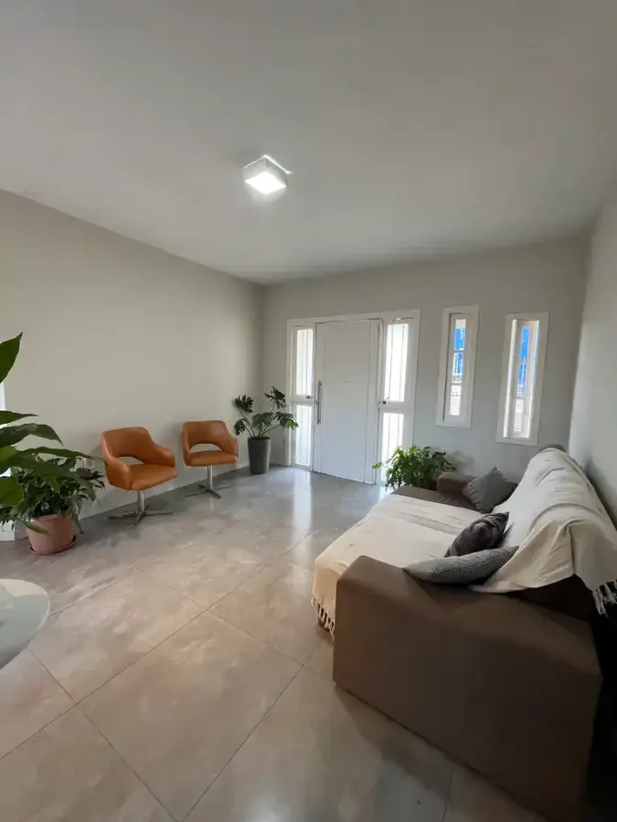 Casa da Figueira – Sobrado com Piscina e Energia Solar em Bairro Tranquilo de Taquara - Santa Terezinha, Taquara [9988]