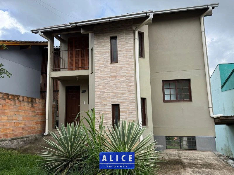 Casa em Taquara bairro Petropolis - Petropolis, Taquara [8482]