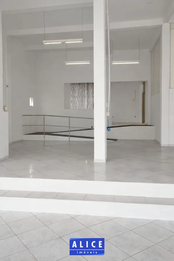 Prédio em Parobe bairro Guaruja - Guaruja, Parobé [8480]