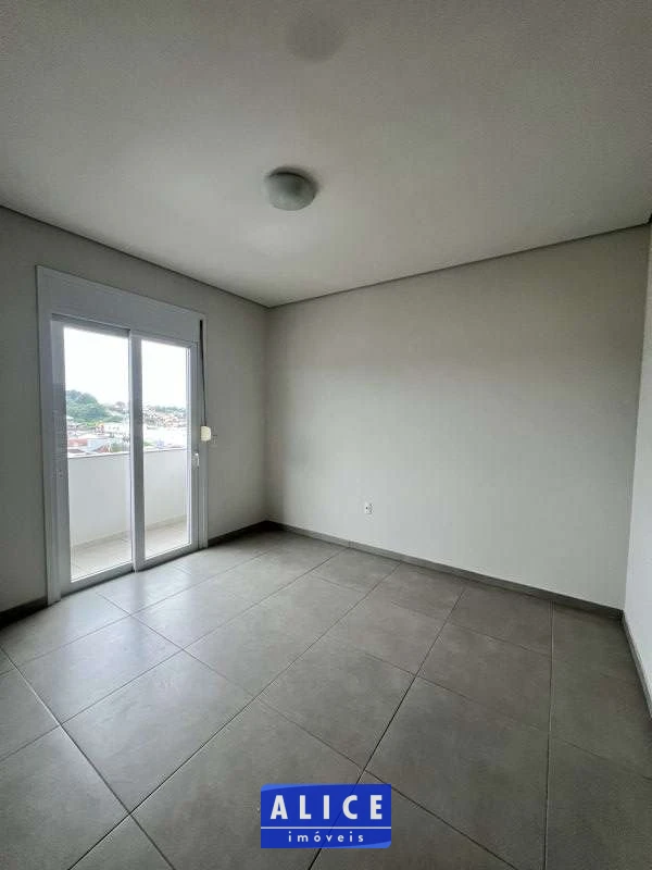 Apartamento em Taquara bairro Centro - Centro, Taquara [8490]