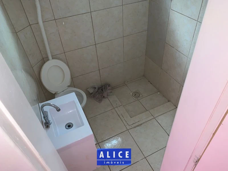 Kitnet em Parobe bairro Guaruja - Guaruja, Parobé [9960]