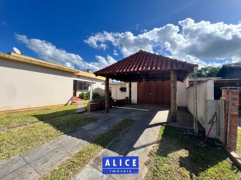 Imagem de Casa em Taquara bairro Petropolis