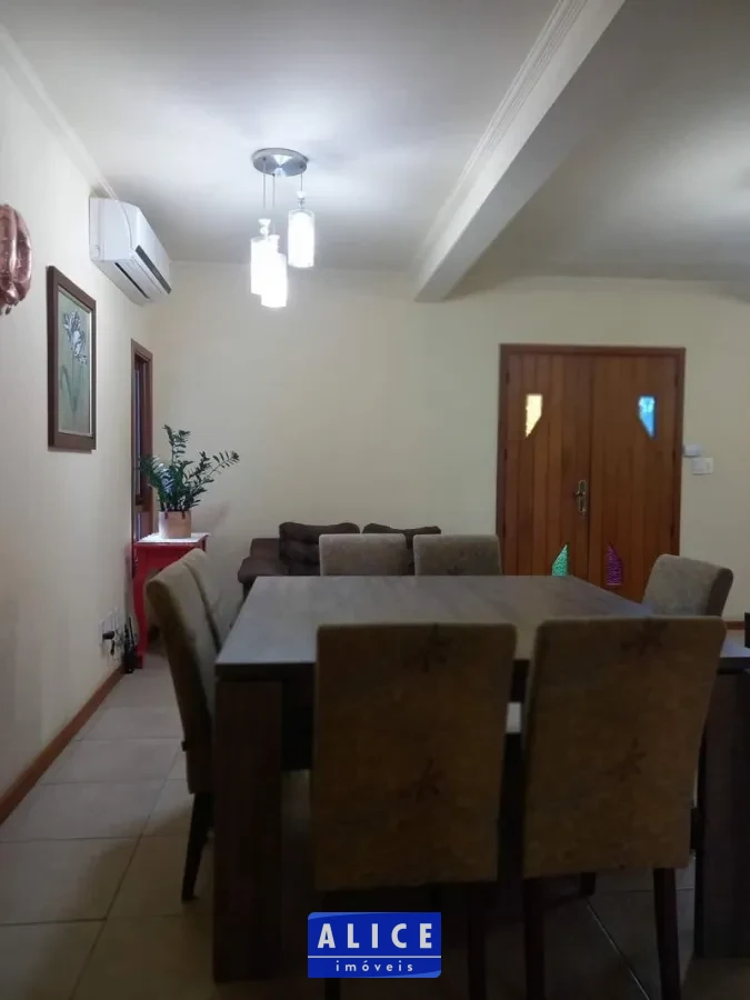 Casa em Taquara bairro Nossa Sra De Fatima - Nossa Sra De Fatima, Taquara [10060]