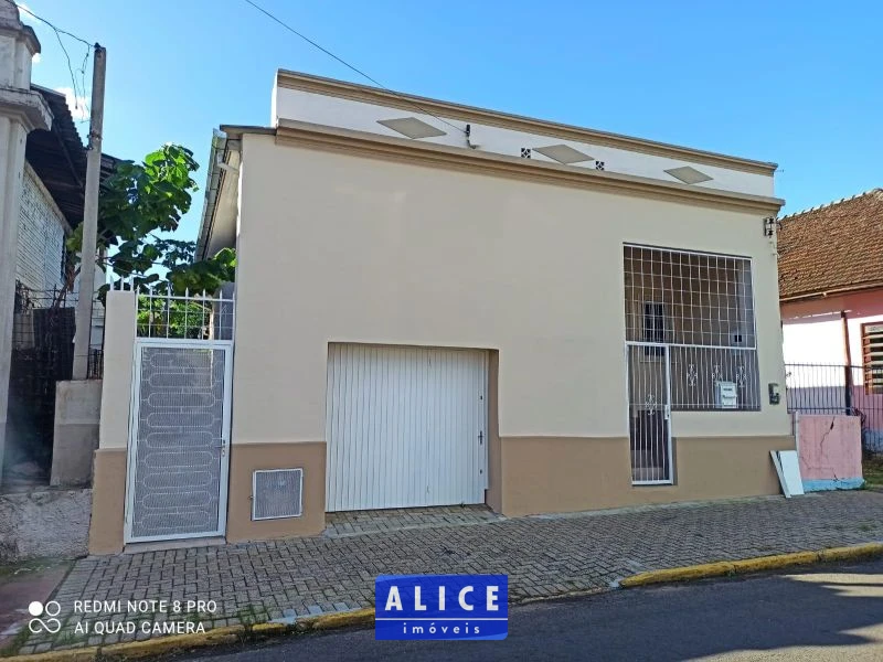 Casa em Taquara bairro Centro - Centro, Taquara [10083]