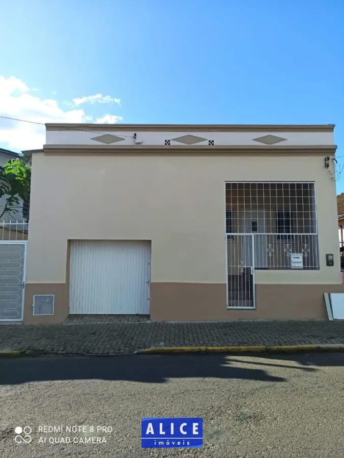 Casa em Taquara bairro Centro - Centro, Taquara [10083]