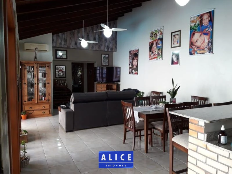 Casa em Taquara bairro Nossa Senhora De Fatima - Nossa Senhora De Fatima, Taquara [10092]