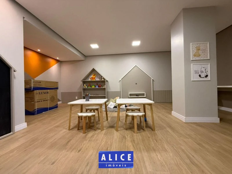 Apartamento em Taquara bairro Morro Do Leoncio - Morro Do Leoncio, Taquara [10056]