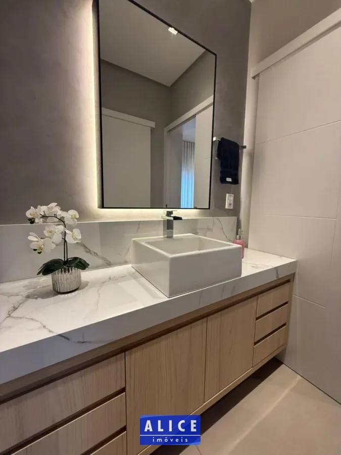 Apartamento em Taquara bairro Morro Do Leoncio - Morro Do Leoncio, Taquara [10056]