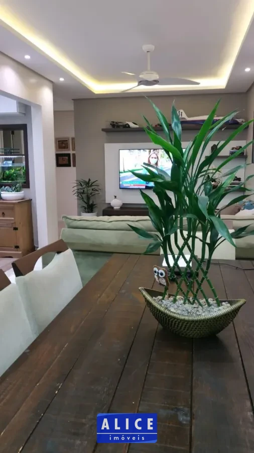 Apartamento em Taquara bairro Centro - Centro, Taquara [10243]