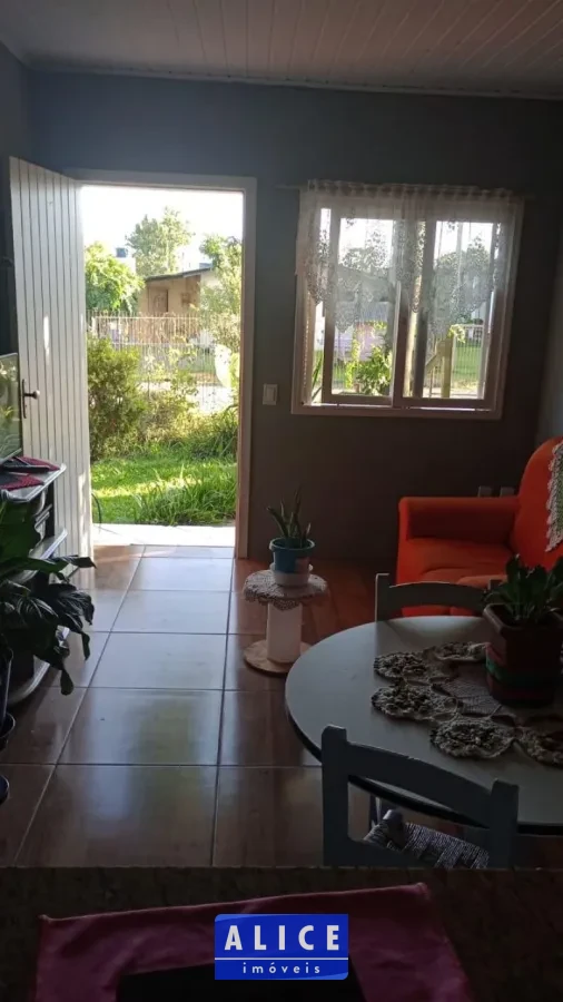Imagem de Casa em Taquara bairro Santa Rosa