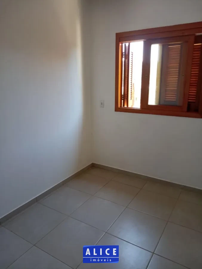 Casa em Taquara bairro Km 4 - Km 4, Taquara [10264]