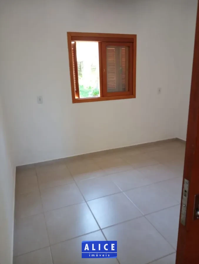 Casa em Taquara bairro Km 4 - Km 4, Taquara [10264]