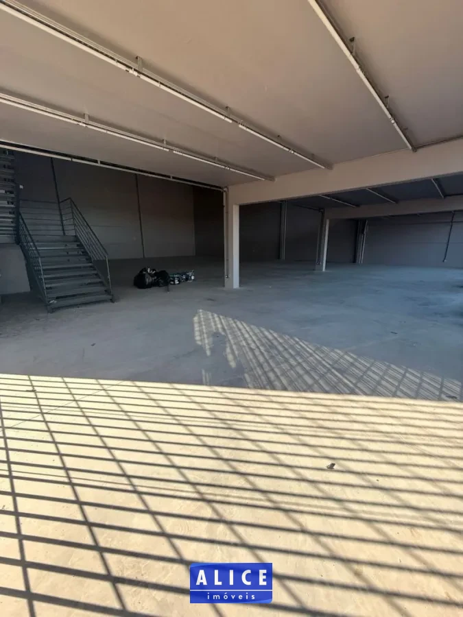 Prédio em Igrejinha bairro Industrial - Industrial, Igrejinha [8532]