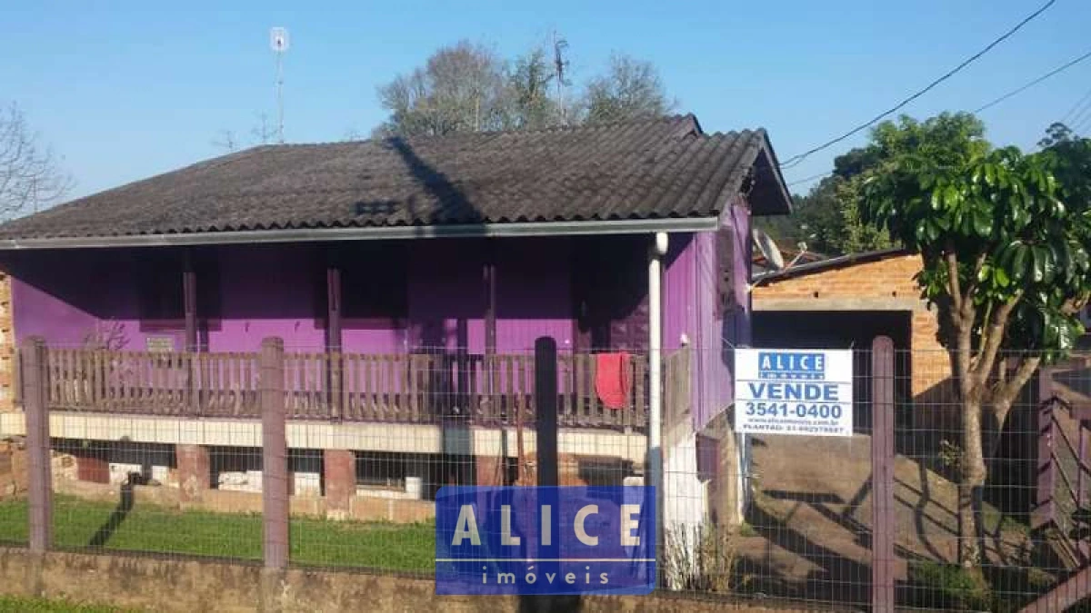 Imagem de Casa em Avenida Oscar Martins Rangel bairro Santa Maria