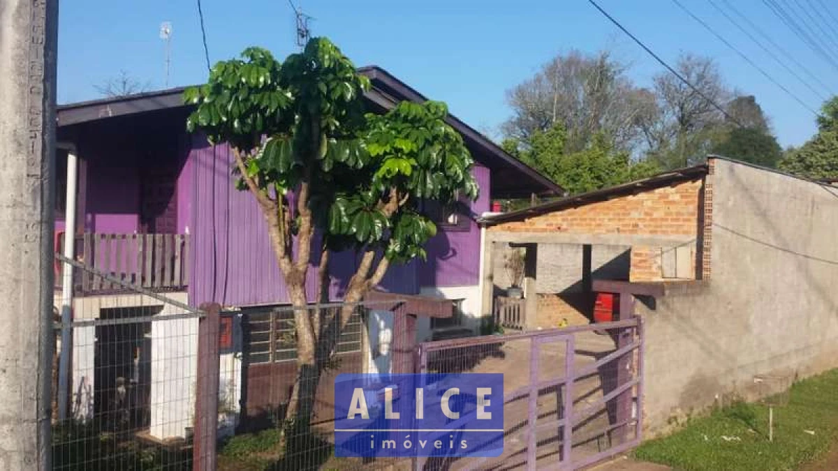 Imagem de Casa em Avenida Oscar Martins Rangel bairro Santa Maria