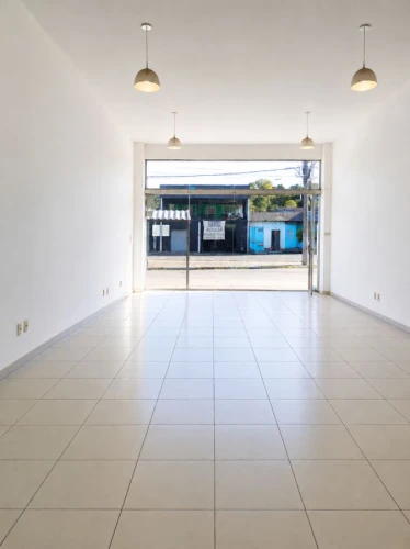 Imagem de Sala Comercial em Parobe bairro Guaruja