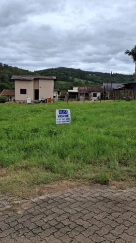 Imagem de Terreno em Taquara bairro Santa Rosa
