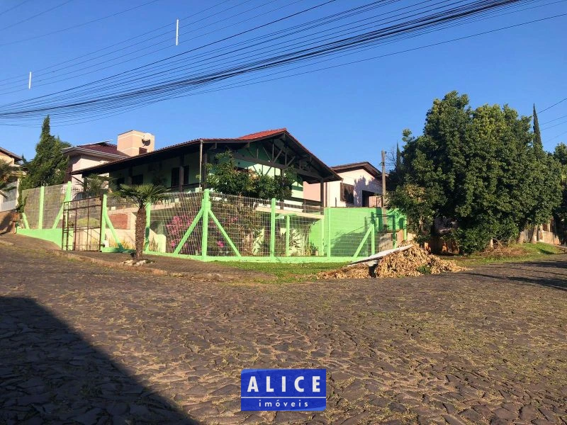 Casa em Taquara bairro Santa Rosa - Santa Rosa, Taquara [11122]