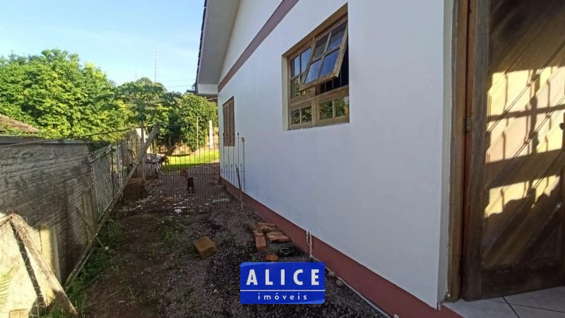 Imagem de Casa em Taquara bairro Santa Rosa