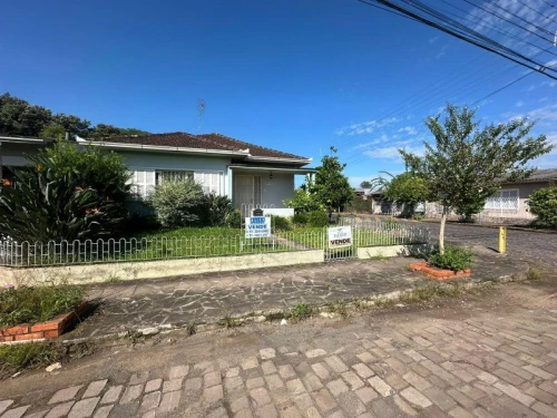Imagem de Casa em Taquara bairro Santa Rosa