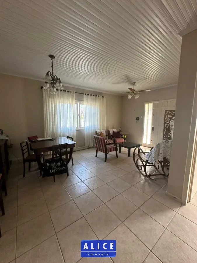 Casa em Taquara bairro Santa Rosa - Santa Rosa, Taquara [11137]