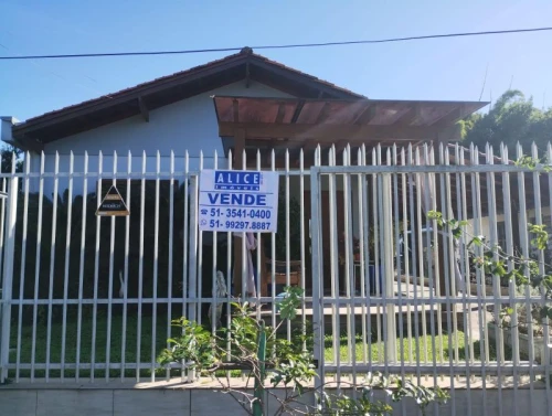 Imagem de Casa em Taquara bairro Santa Rosa