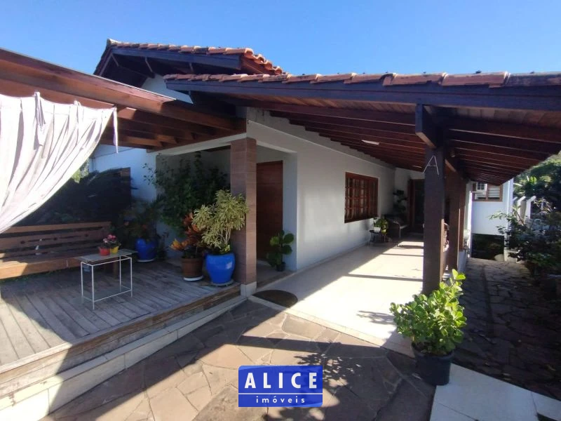Imagem de Casa em Taquara bairro Santa Rosa