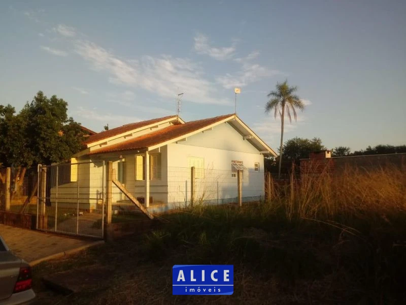 Imagem de Casa em Taquara bairro Santa Rosa