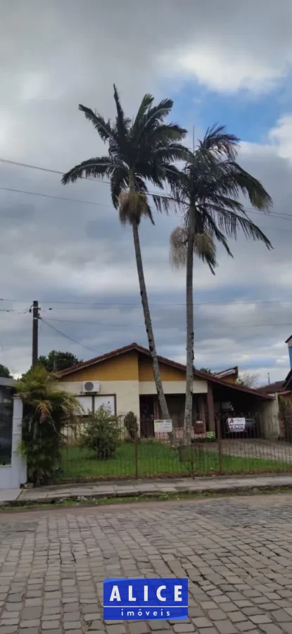 Imagem de Casa em Taquara bairro Santa Rosa