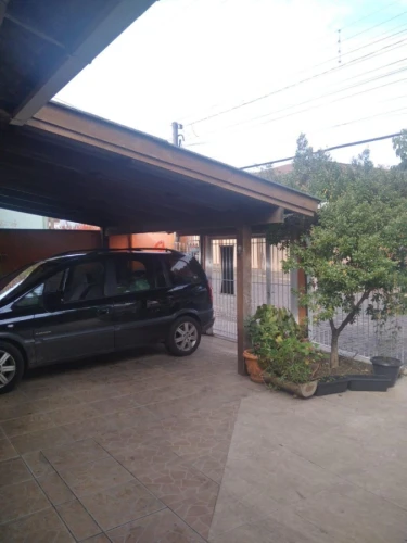 Imagem de Casa em Taquara bairro Petropolis