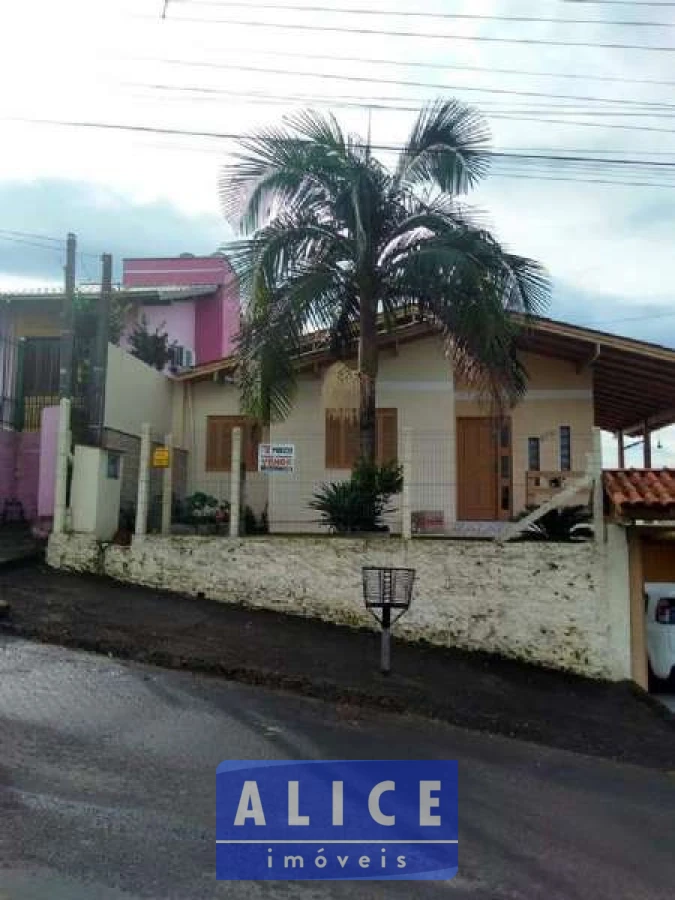 Imagem de Casa em Rua Andrade E Neves bairro Planalto